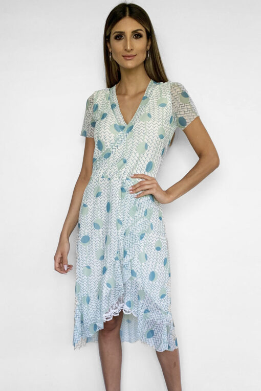 Vestido de tule transpassado e com detalhe em renda /393VTR-117
