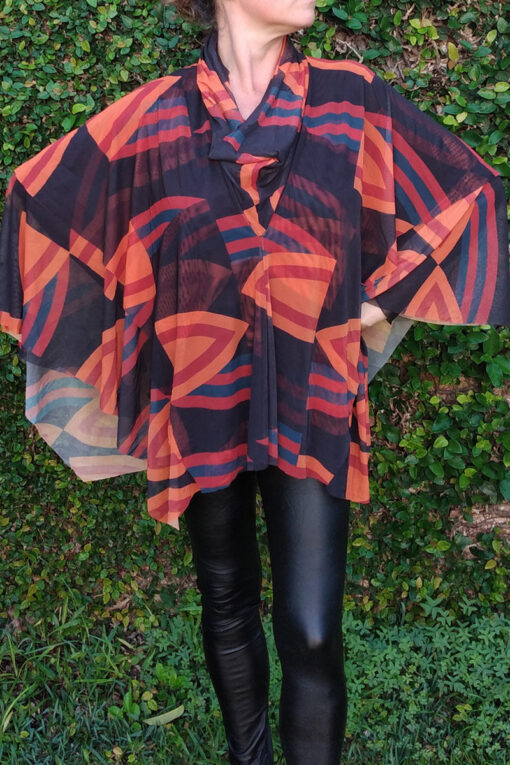 Poncho em tule com gola boba /310PGB-20