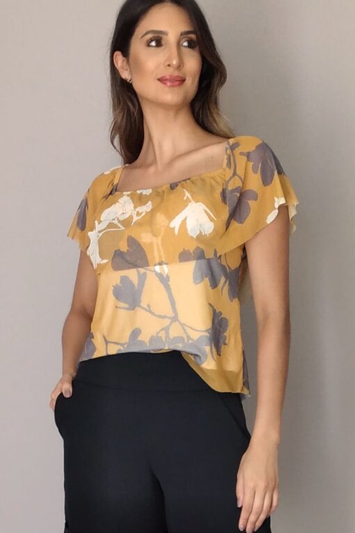 Blusa de tule com babado no decote /345BCG181