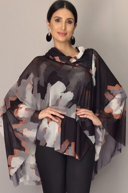 Poncho em tule com gola boba /310PGB-107