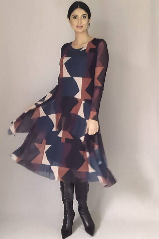 Vestido de tule midi com decote canoa /370VLC40