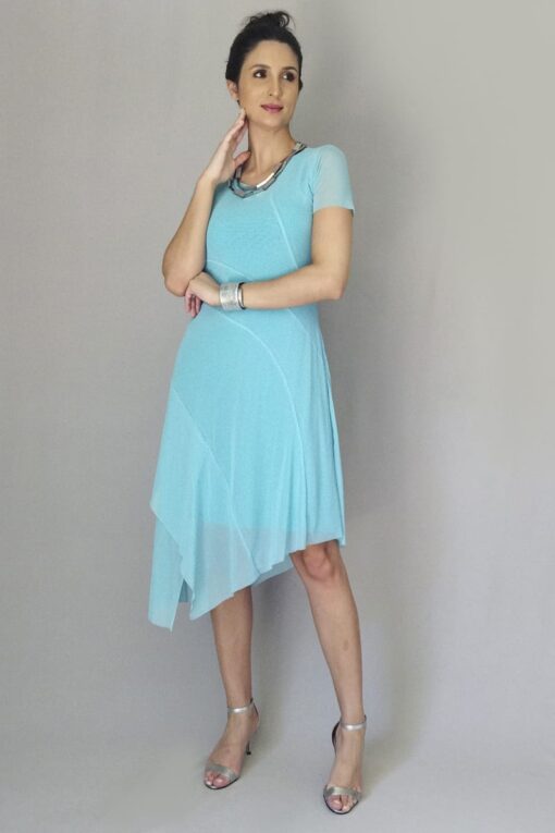 Vestido de tule assimétrico /456TUR
