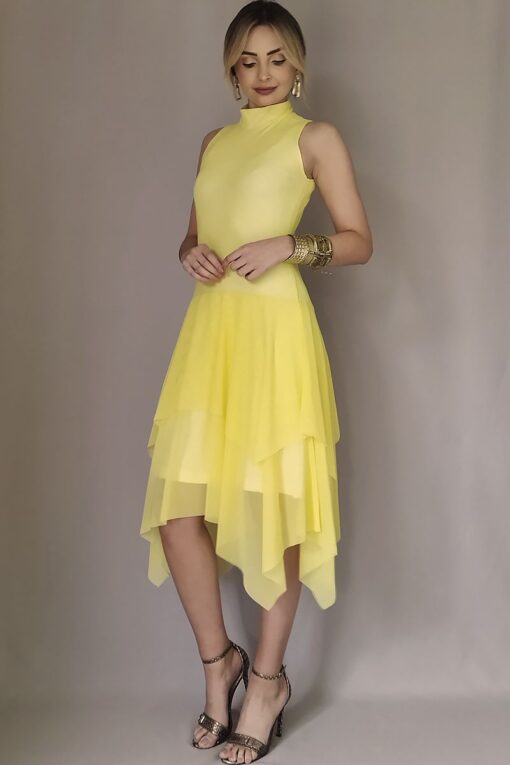Vestido de tule manga cavada assimétrico /468AMA
