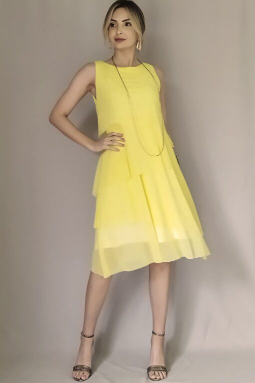 Vestido de tule manga cavada em 4 camadas /476AMA