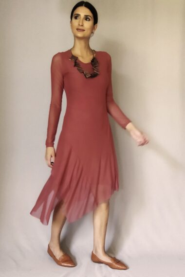 Vestido de tule assimétrico /444ARG