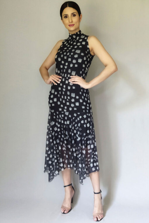 Vestido manga cavada com gola alta /515VVA303
