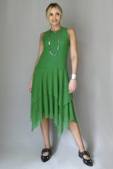 Vestido de tule decote redondo e corte assimétrico /536FOL