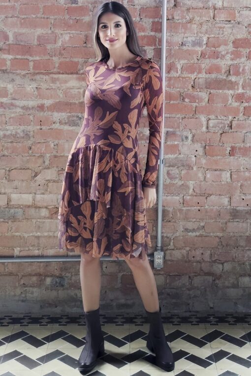 Vestido de tule curto com decote canoa /370SFO216