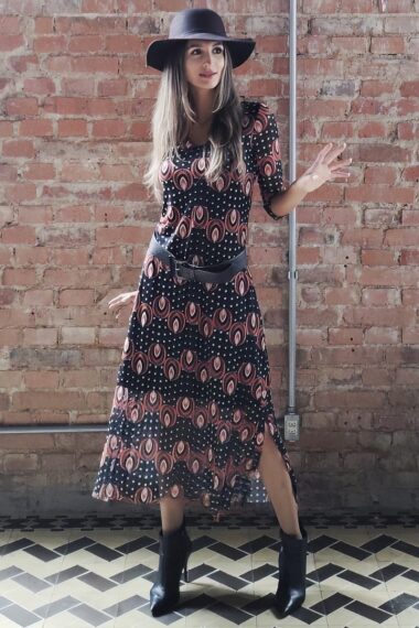 Vestido decote V com fendas laterais /563VES362