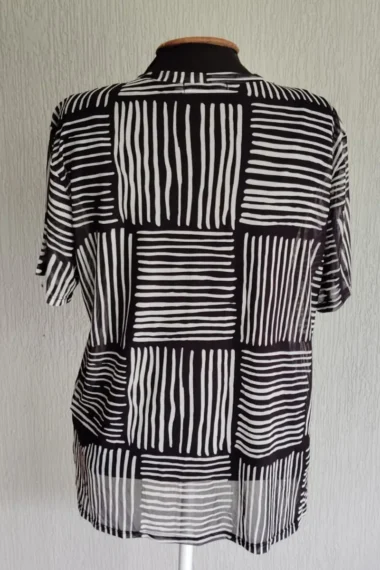 Alternative view of T-shirt de tule /556BLU111