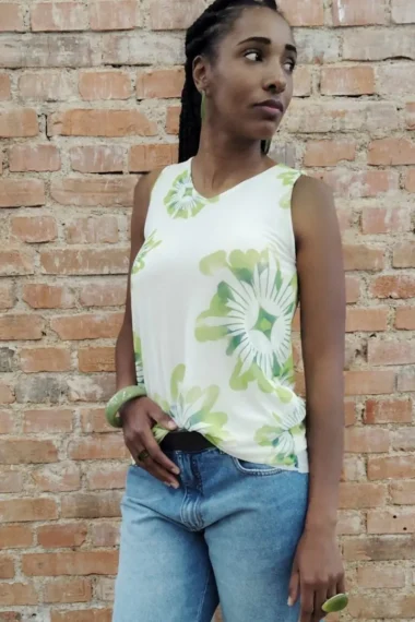 Blusa manga cavada /201BLU087