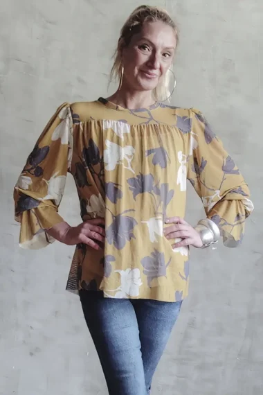 Bata de tule com frente franzida /412BLU181