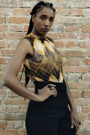 Blusa manga cavada e decote franzido /465BLU094