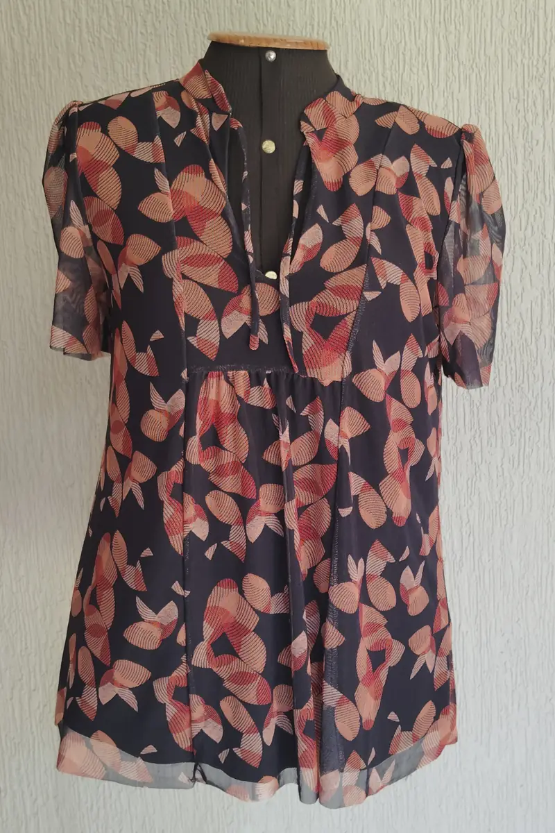 Blusa manga curta com amarração /484BLU006