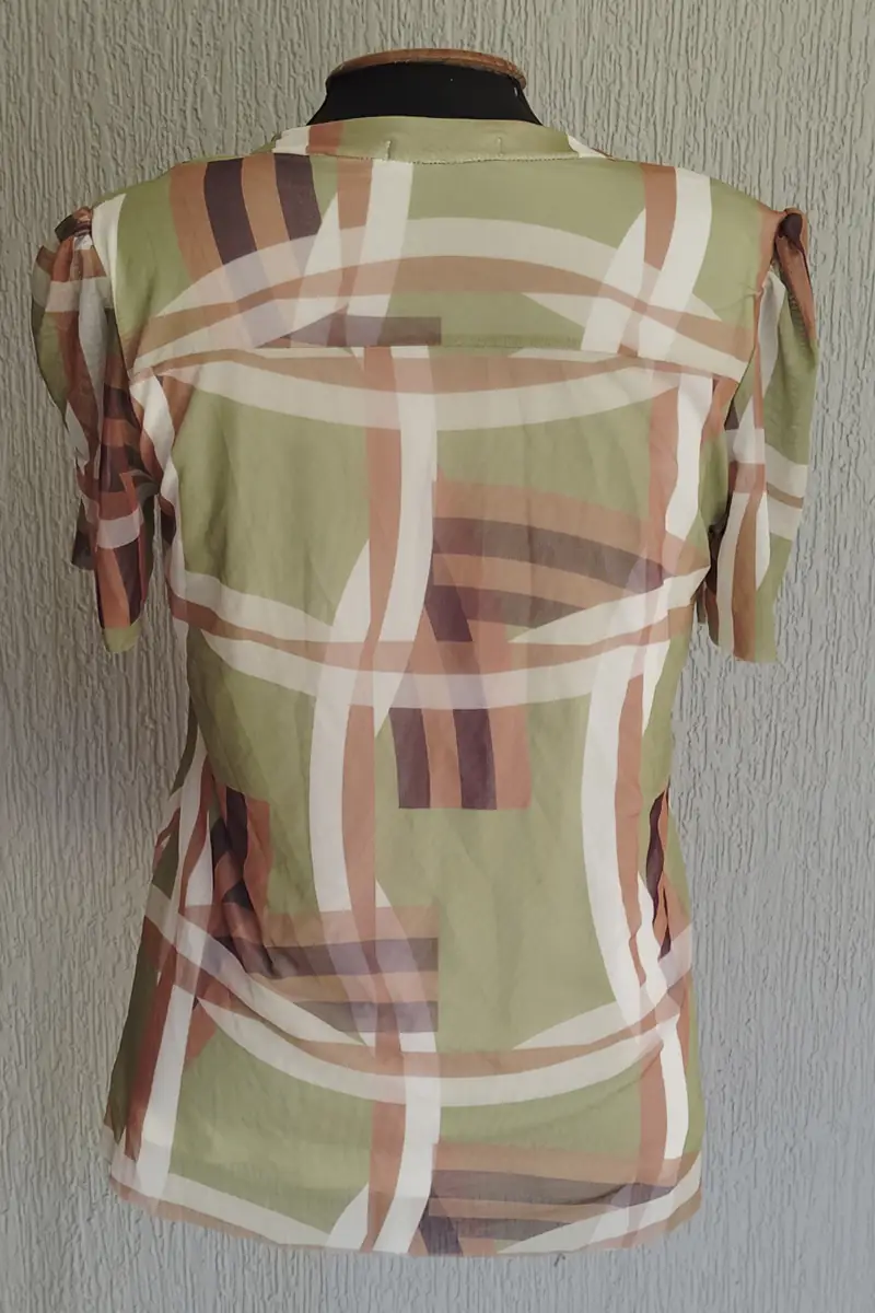 Blusa manga curta com amarração /484BLU142 - Imagem 3