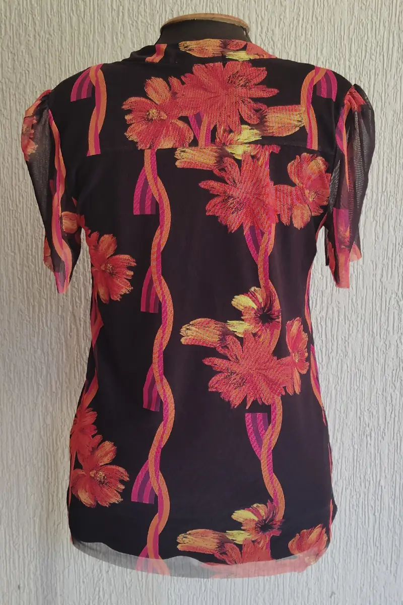 Blusa manga curta com amarração /484BLU143 - Imagem 3