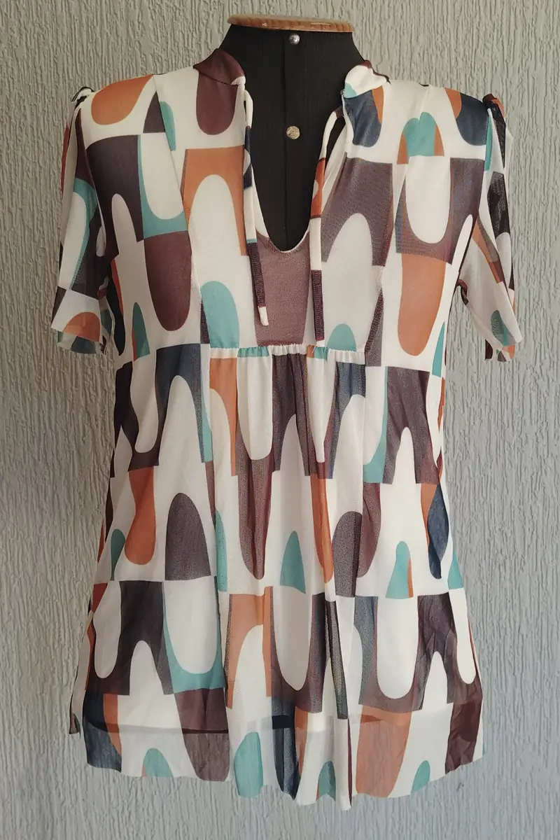 Blusa manga curta com amarração /484BLU160