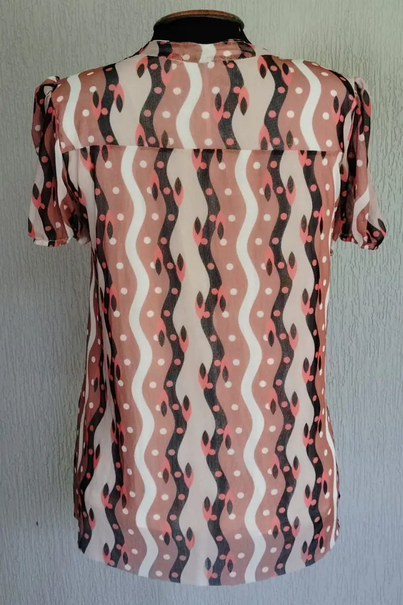 Blusa manga curta com amarração /484BLU340 - Imagem 2