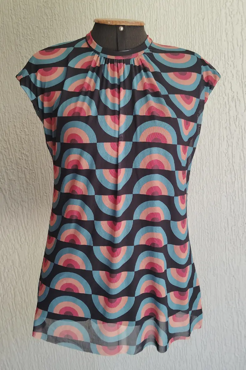 Blusa manga japonesa /585BLU038