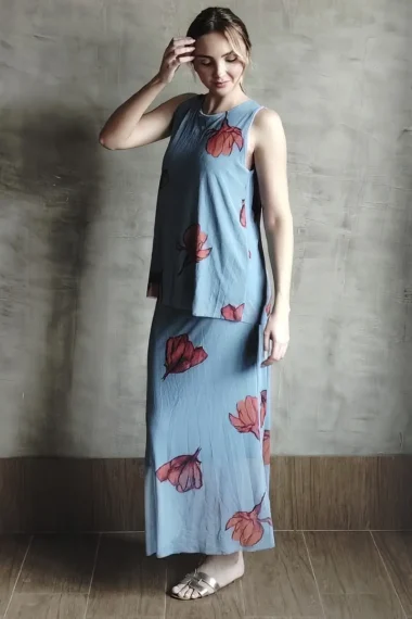 Alternative view of Conjunto blusa e saia /154CJO060