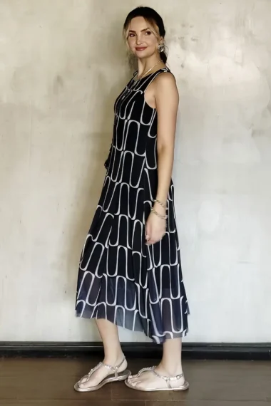 Alternative view of Vestido de tule midi com cortes verticais /340VNG402