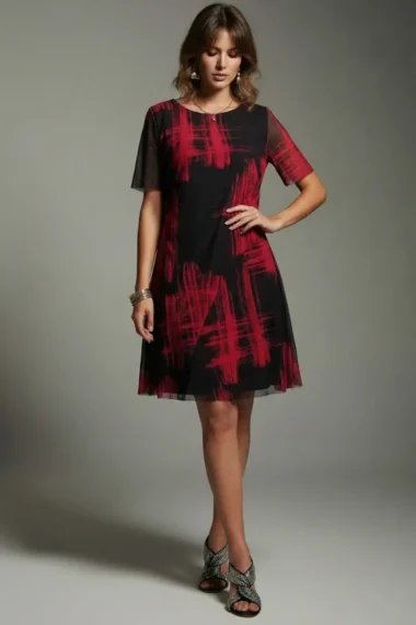 Vestido de tule curto com decote redondo /575VES384