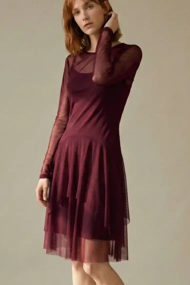 Vestido de tule com decote canoa /370SAN