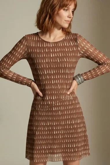 Vestido de tule curto com decote redondo /598VES444